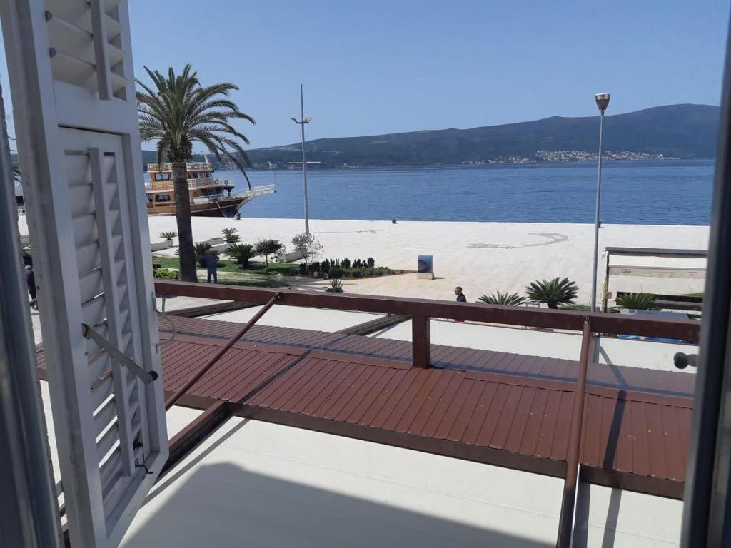 Mulo Stanicica Tivat Exterior foto